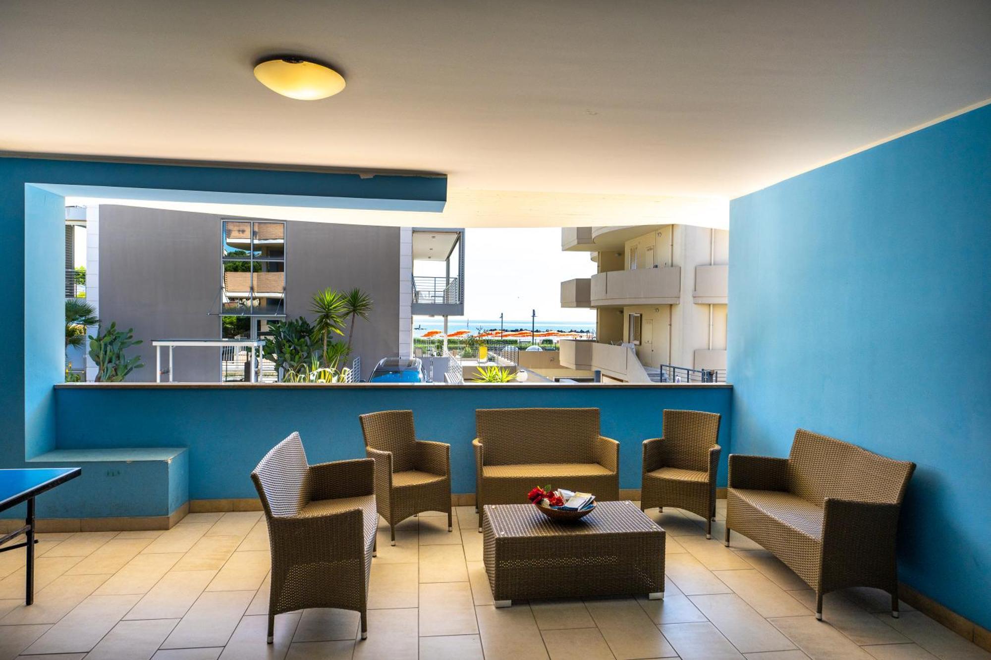 Di Matteo Hotel Roseto Degli Abruzzi Extérieur photo