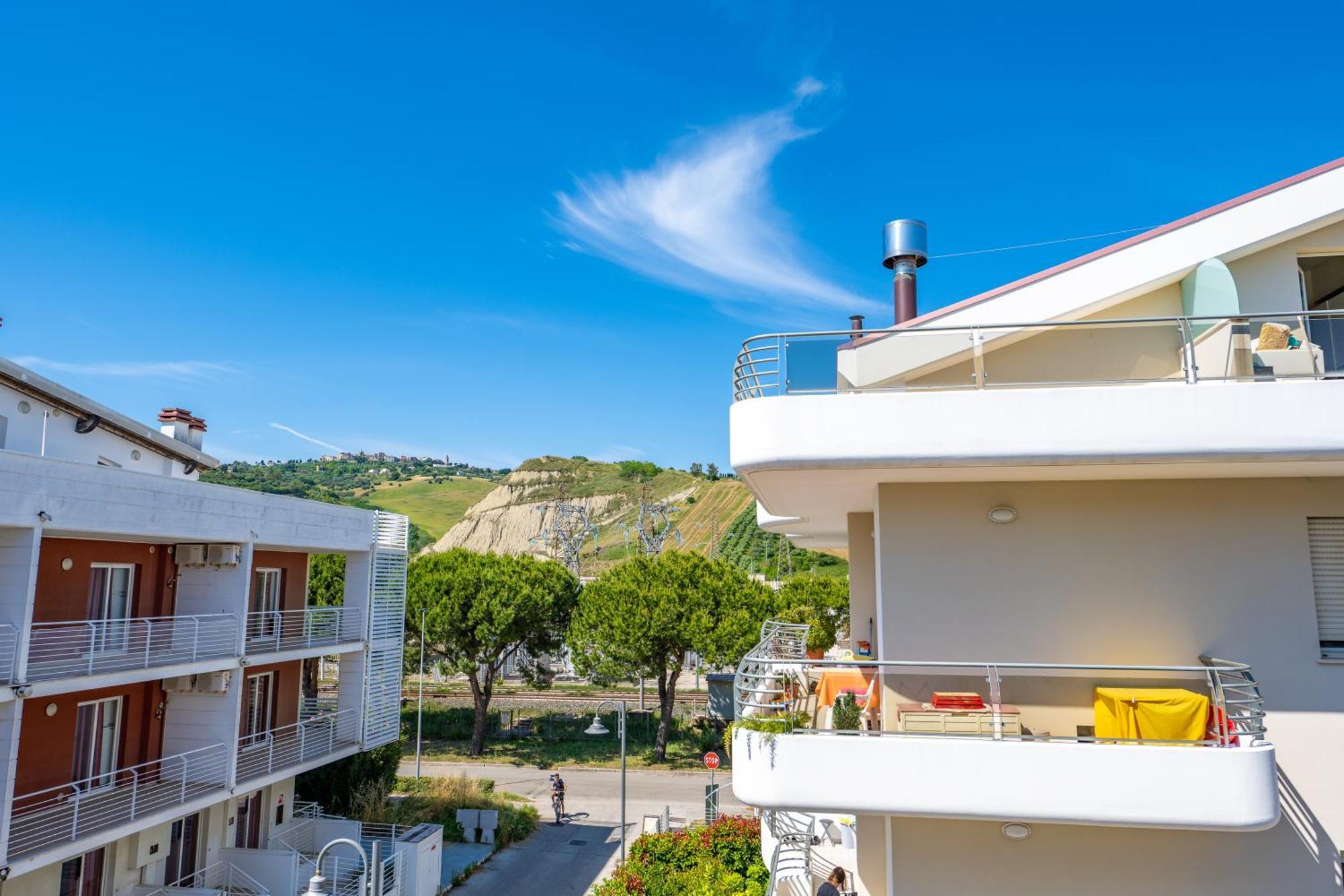 Di Matteo Hotel Roseto Degli Abruzzi Extérieur photo