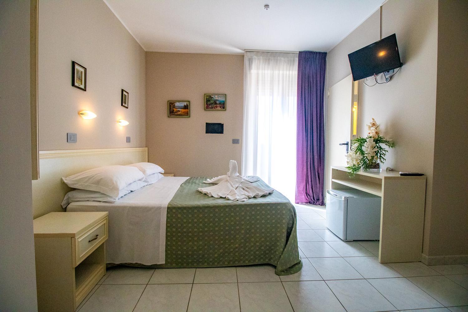 Di Matteo Hotel Roseto Degli Abruzzi Extérieur photo